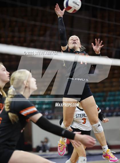 Thumbnail 1 in Sterling vs. Gunnison (CHSAA 3A First Round) photogallery.