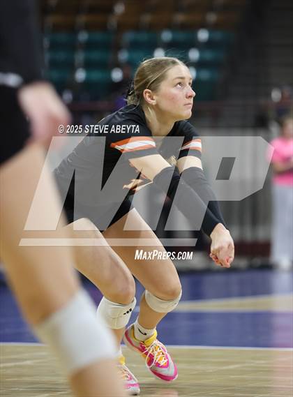 Thumbnail 2 in Sterling vs. Gunnison (CHSAA 3A First Round) photogallery.