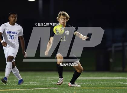 Thumbnail 1 in Great Bridge v Norview (VHSL Class 5 Quarterfinal) photogallery.
