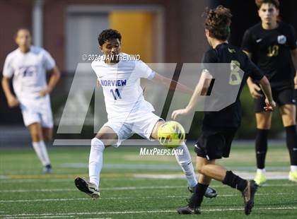Thumbnail 3 in Great Bridge v Norview (VHSL Class 5 Quarterfinal) photogallery.