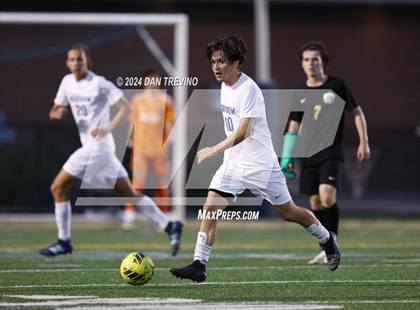 Thumbnail 2 in Great Bridge v Norview (VHSL Class 5 Quarterfinal) photogallery.