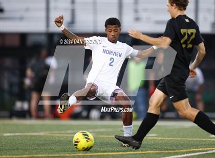 Thumbnail 3 in Great Bridge v Norview (VHSL Class 5 Quarterfinal) photogallery.