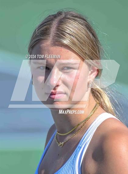 Thumbnail 2 in JV: Sunflower League Girl's JV Dual (Shawnee Mission South) photogallery.