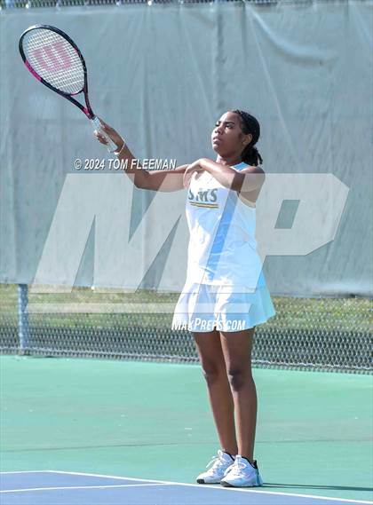 Thumbnail 1 in JV: Sunflower League Girl's JV Dual (Shawnee Mission South) photogallery.
