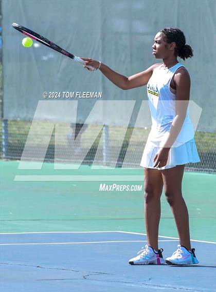Thumbnail 3 in JV: Sunflower League Girl's JV Dual (Shawnee Mission South) photogallery.