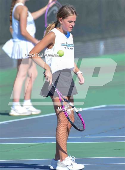 Thumbnail 2 in JV: Sunflower League Girl's JV Dual (Shawnee Mission South) photogallery.