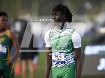 Thumbnail 3 in Bob Hayes Invitational (4x400m) photogallery.
