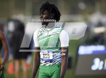 Thumbnail 1 in Bob Hayes Invitational (4x400m) photogallery.