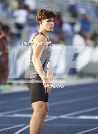 Thumbnail 1 in Bob Hayes Invitational (4x400m) photogallery.