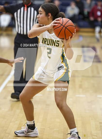 Thumbnail 3 in Rock Bridge vs Link (Sophie Cunningham Classic) photogallery.