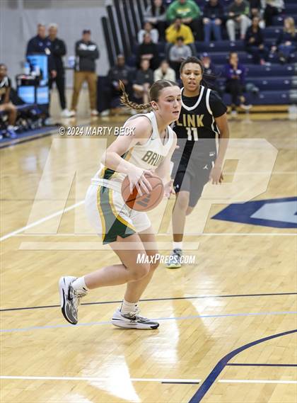 Thumbnail 3 in Rock Bridge vs Link (Sophie Cunningham Classic) photogallery.
