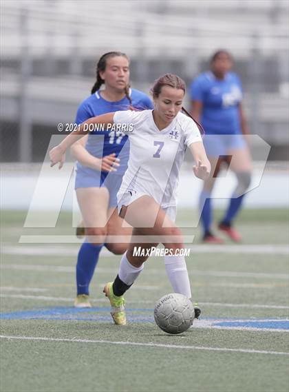 Thumbnail 2 in Shadow Hills @ San Dimas (CIF SS Division 4 Semifinal) photogallery.