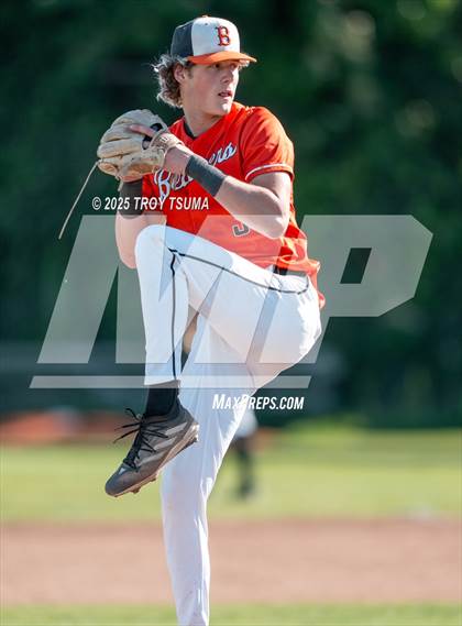 Thumbnail 1 in Jesuit @ Beaverton photogallery.