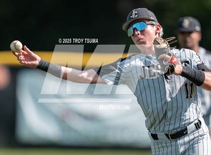 Thumbnail 1 in Jesuit @ Beaverton photogallery.