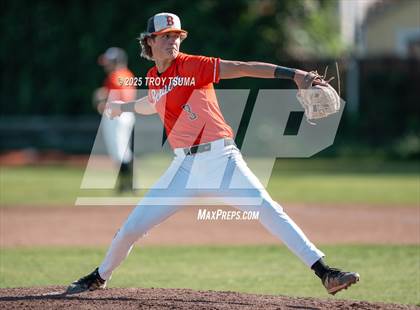 Thumbnail 3 in Jesuit @ Beaverton photogallery.