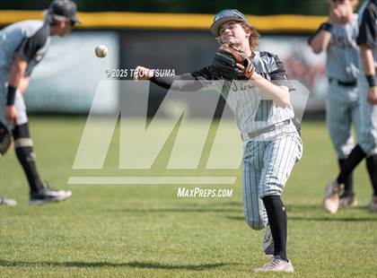 Thumbnail 3 in Jesuit @ Beaverton photogallery.
