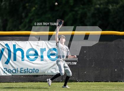 Thumbnail 2 in Jesuit @ Beaverton photogallery.