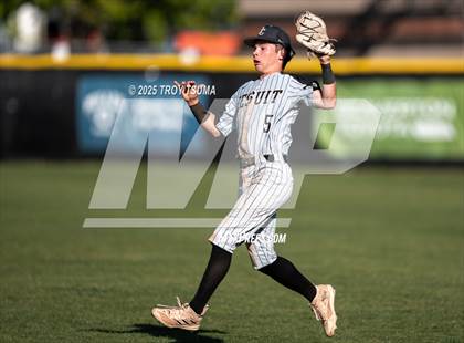 Thumbnail 1 in Jesuit @ Beaverton photogallery.