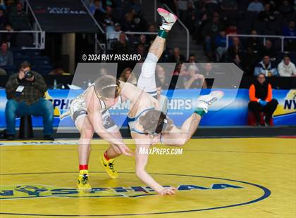 Thumbnail 2 in NYSPHSAA Wrestling Championships - Finals 131 lbs - 152 lbs photogallery.