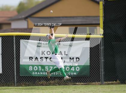 Thumbnail 3 in Grantsville vs. South Summit (UHSAA 3A Super regional) photogallery.
