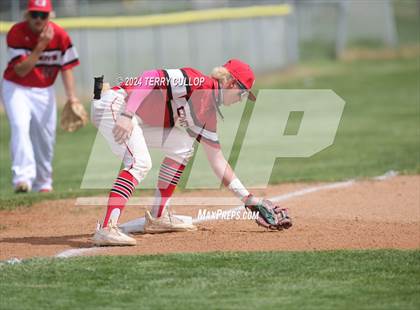 Thumbnail 1 in Grantsville vs. South Summit (UHSAA 3A Super regional) photogallery.