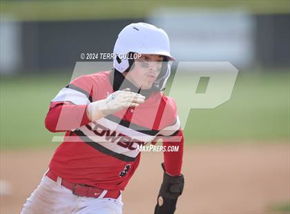 Thumbnail 1 in Grantsville vs. South Summit (UHSAA 3A Super regional) photogallery.