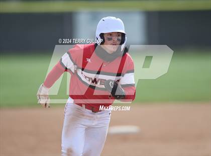 Thumbnail 2 in Grantsville vs. South Summit (UHSAA 3A Super regional) photogallery.