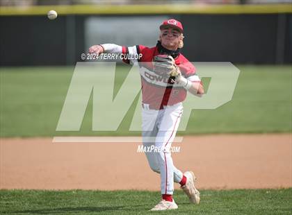 Thumbnail 2 in Grantsville vs. South Summit (UHSAA 3A Super regional) photogallery.