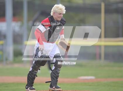 Thumbnail 3 in Grantsville vs. South Summit (UHSAA 3A Super regional) photogallery.