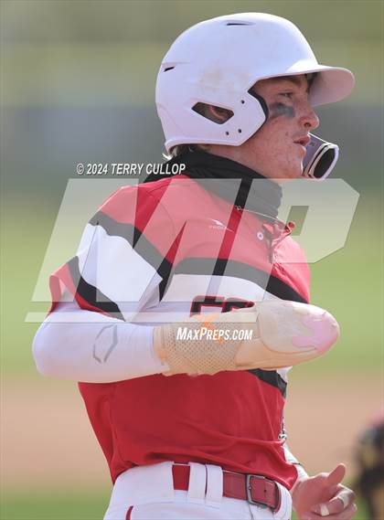 Thumbnail 2 in Grantsville vs. South Summit (UHSAA 3A Super regional) photogallery.