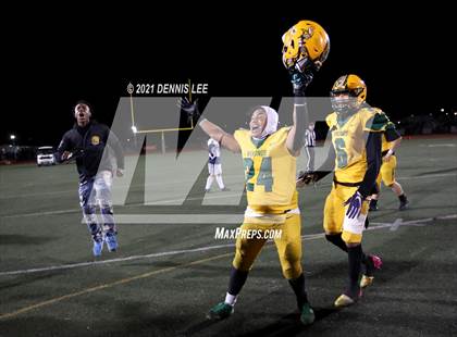 Thumbnail 1 in Aquinas @ Vanden (CIF State 3-AA Championship) photogallery.