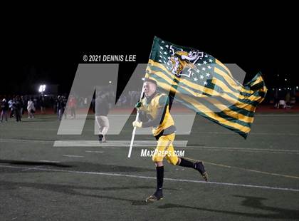 Thumbnail 2 in Aquinas @ Vanden (CIF State 3-AA Championship) photogallery.