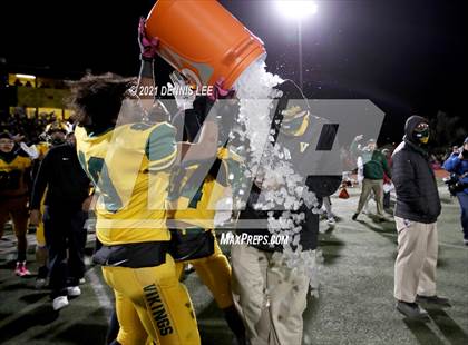 Thumbnail 1 in Aquinas @ Vanden (CIF State 3-AA Championship) photogallery.