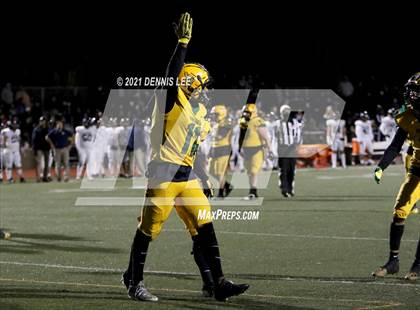 Thumbnail 1 in Aquinas @ Vanden (CIF State 3-AA Championship) photogallery.