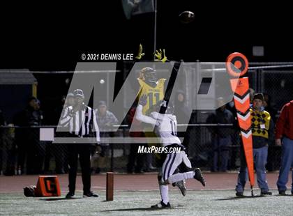 Thumbnail 1 in Aquinas @ Vanden (CIF State 3-AA Championship) photogallery.