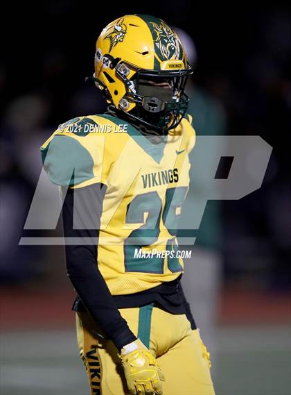 Thumbnail 2 in Aquinas @ Vanden (CIF State 3-AA Championship) photogallery.