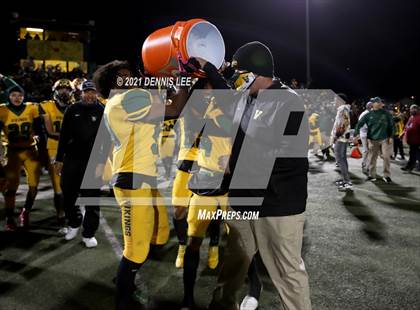 Thumbnail 3 in Aquinas @ Vanden (CIF State 3-AA Championship) photogallery.