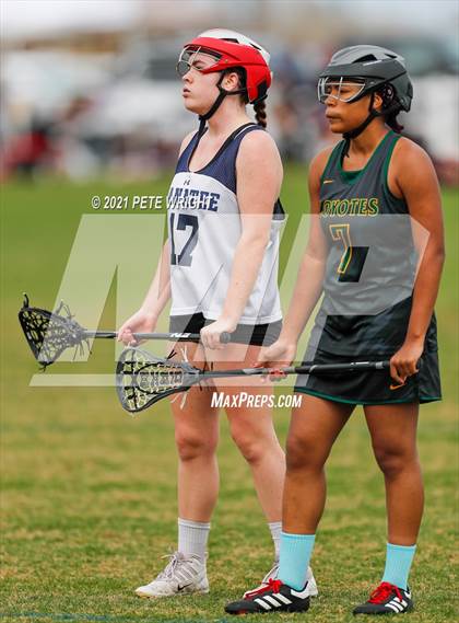 Thumbnail 3 in Manatee vs Cypress Creek photogallery.