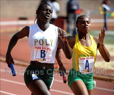 Thumbnail 2 in 114th Penn Relays  photogallery.