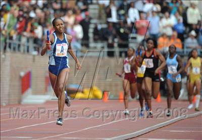 Thumbnail 3 in 114th Penn Relays  photogallery.