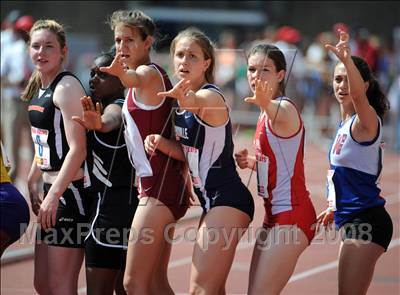 Thumbnail 2 in 114th Penn Relays  photogallery.