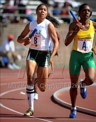 Thumbnail 2 in 114th Penn Relays  photogallery.