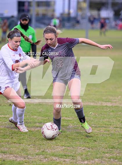 Thumbnail 3 in Marshall vs Lee photogallery.