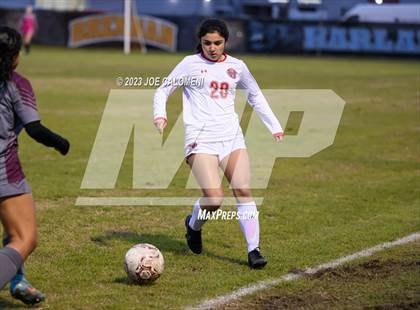 Thumbnail 1 in Marshall vs Lee photogallery.