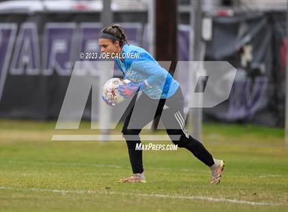 Thumbnail 3 in Marshall vs Lee photogallery.
