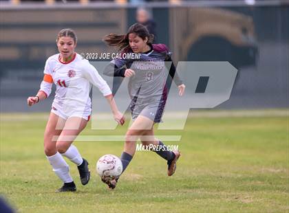 Thumbnail 3 in Marshall vs Lee photogallery.