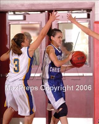Thumbnail 2 in Forest Lake Christian vs. Sacramento Waldorf (Section Playoffs) photogallery.