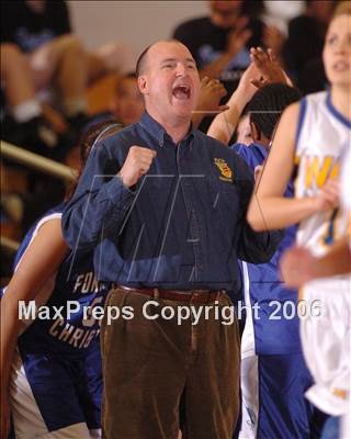 Thumbnail 1 in Forest Lake Christian vs. Sacramento Waldorf (Section Playoffs) photogallery.