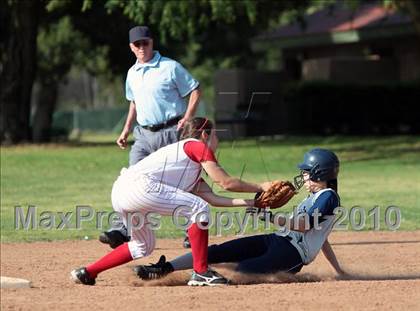 Thumbnail 1 in Flintridge Prep @ Mayfield photogallery.