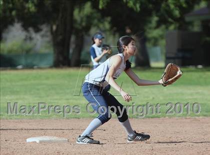 Thumbnail 3 in Flintridge Prep @ Mayfield photogallery.